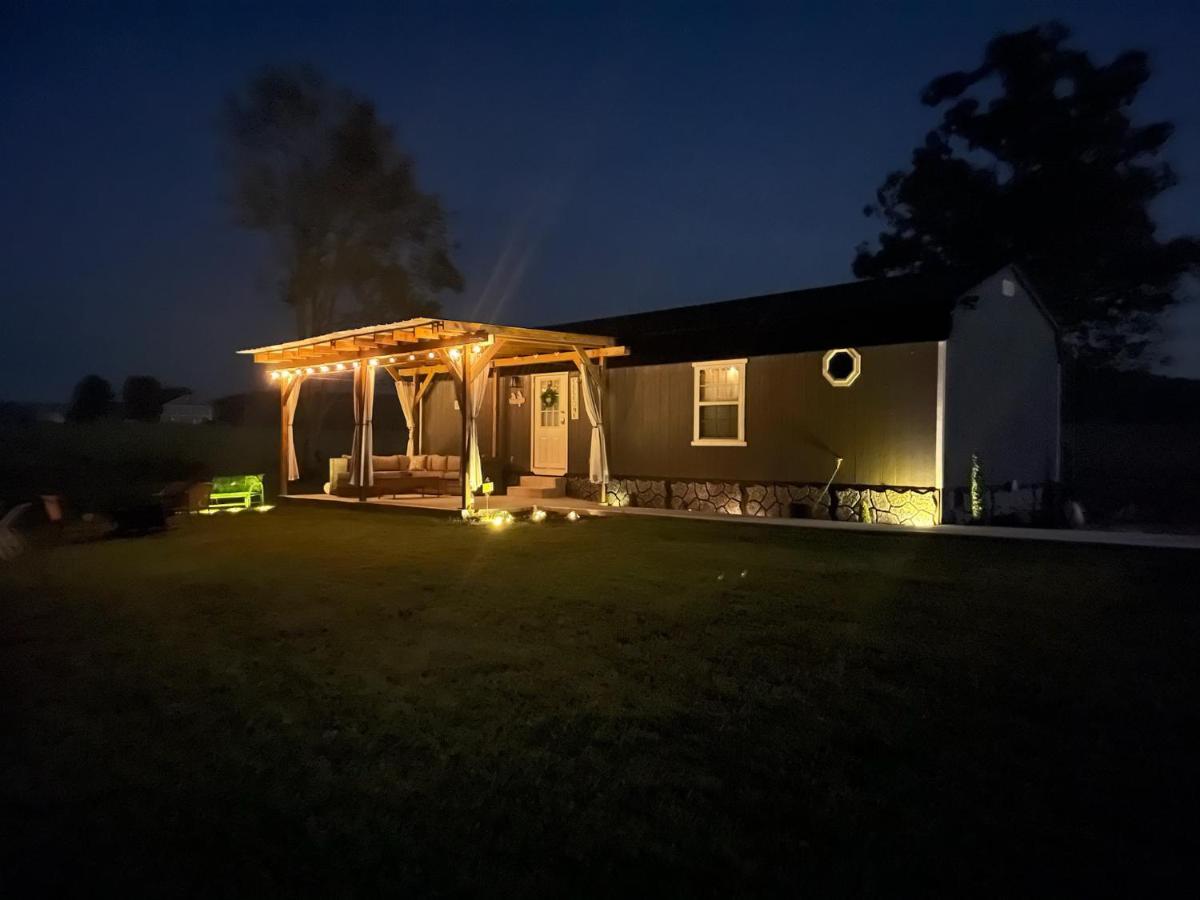 Villa Little House By The Pond Oneida Esterno foto